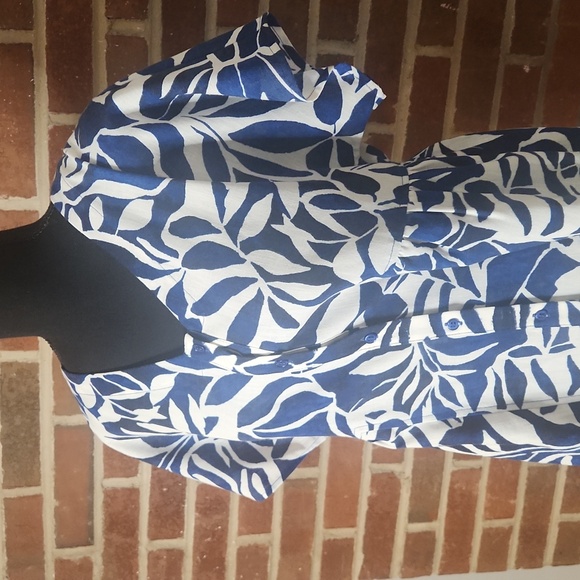 Emma & Michelle button up casual dress, size medium - Picture 2 of 8